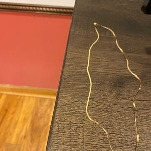 Solid 14kt gold, marked, herringbone 18inch chain